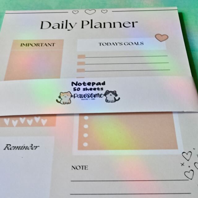 Daily Planner - Peach Notepad