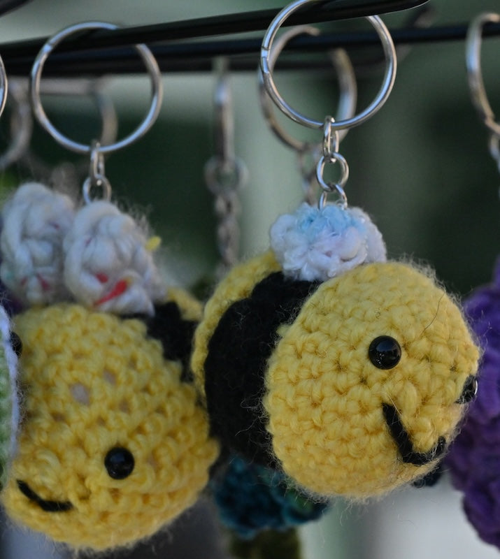 Bee Keyring